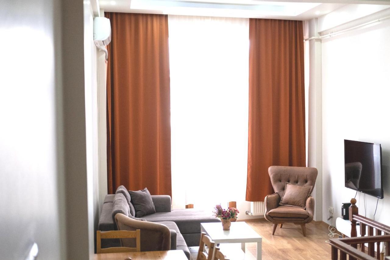Garden Duplex With Netflix Close To Taksim,Bomonti Appartement Istanboel Buitenkant foto