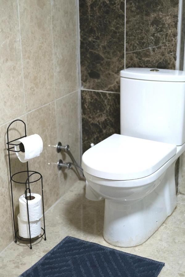 Garden Duplex With Netflix Close To Taksim,Bomonti Appartement Istanboel Buitenkant foto